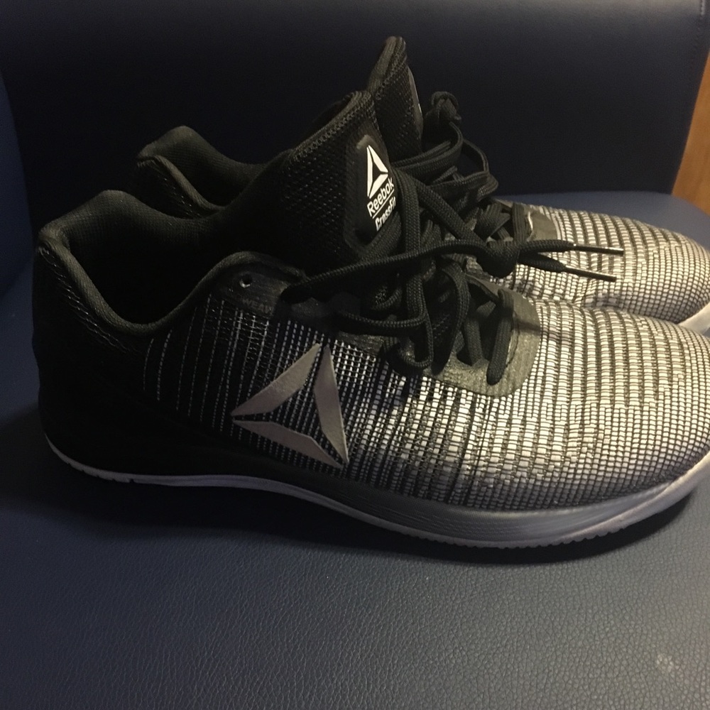 Reebok Nano 7 sneakers